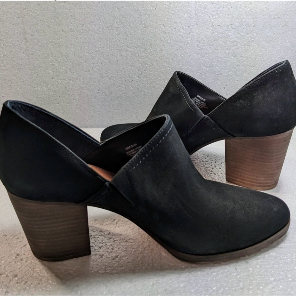 Gianni Bini Black Heeled Boots - NIB